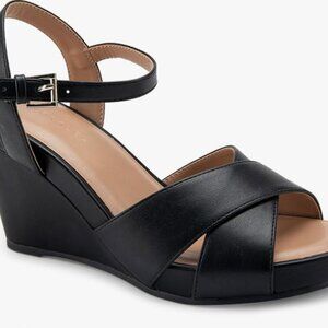 Women's Aerosoles Pastel Wedge PU Sandals in Black Size 8 Wide Pinup